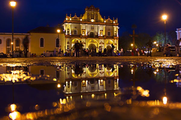 La Catedral de San Cristóbal Mártir es el monumento más representativo del lugar. Catedral de San Cristóbal de las Casas