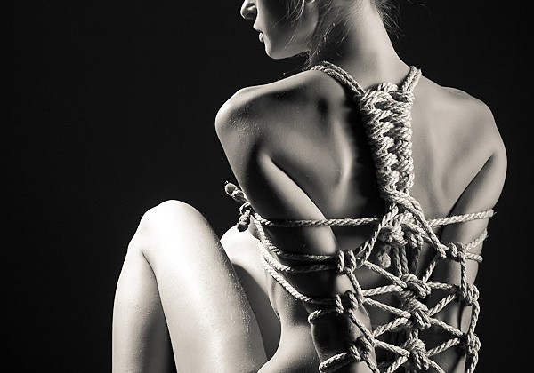Shibari: técnica japonesa de ataduras eróticas. Bondage Shibari