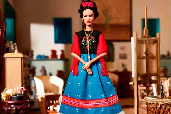 Cada muñeca costará aproximadamente 700 pesos. Barbie Frida Kahlo