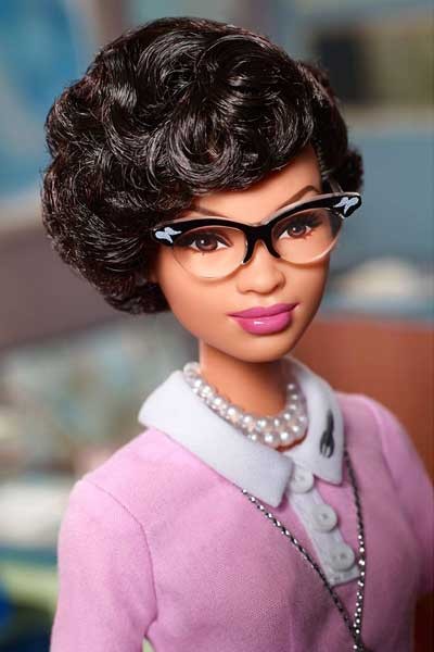 Matemática y física en la NASA. Barbie Katherine Johnson