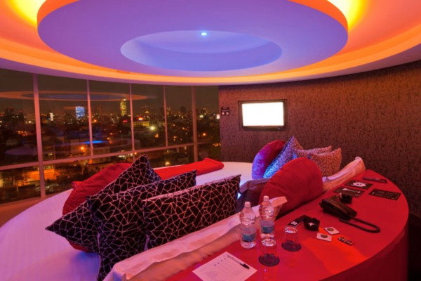 love hotel