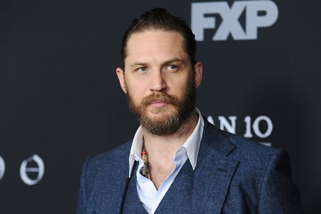 tom-hardy-sexy-1