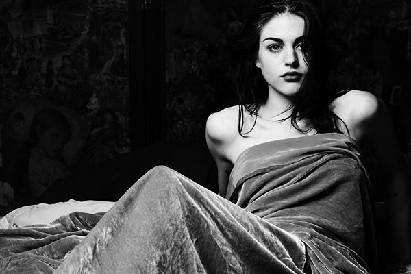 Sin duda, la hija de Kurt Cobain y Courtney Love es una mujer muy sensual.