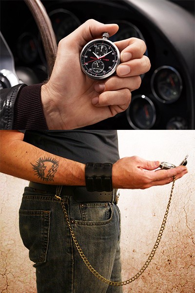Lo sofisticado de un reloj de bolsillo, no está peleado con un look casual.