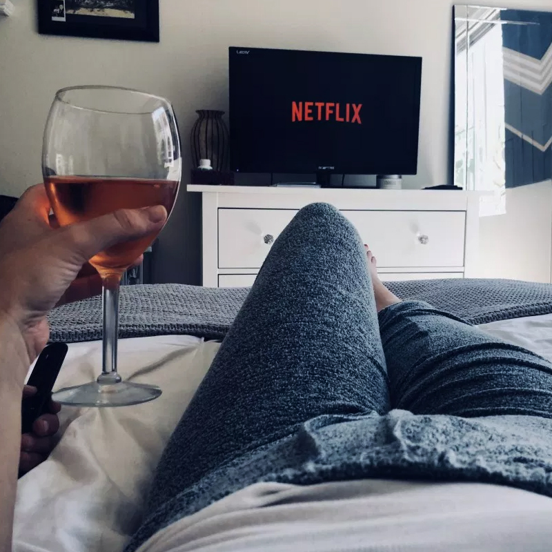 Series sensuales de Netflix que no te puedes perder en junio
