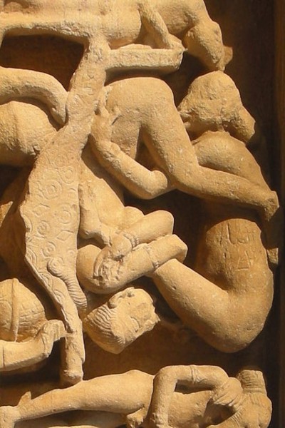 Escultura hindu 69