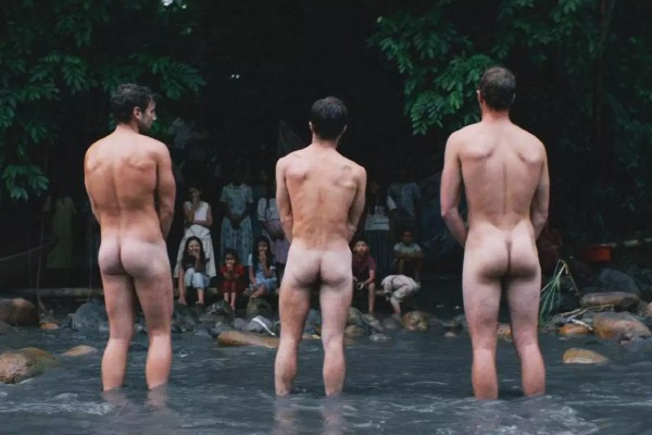 ¿Cuál de estos tres sexies chicos es Daniel Radcliffe? Así es, el del centro.