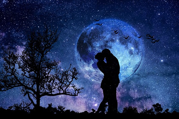 Dale rienda suelta a la pasión después de observar la superluna de nieve.