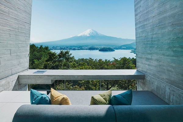 La perspectiva del Monte Fuji logrará que tú y tu pareja no quieran dejar nunca este lugar.