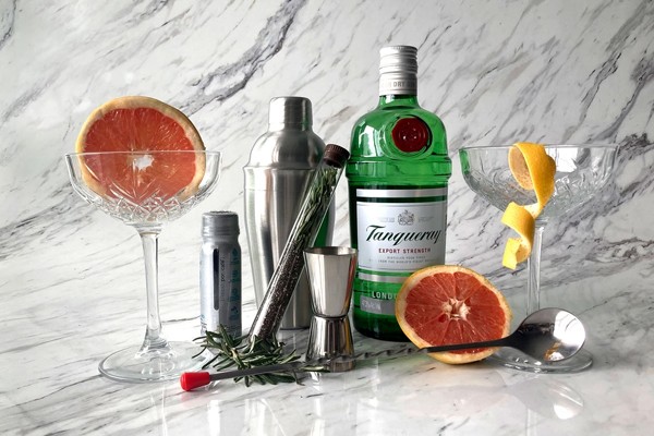 Perfecto para esas parejas innovadoras que siempre disfrutan de un buen trago. regalos originales san valentín