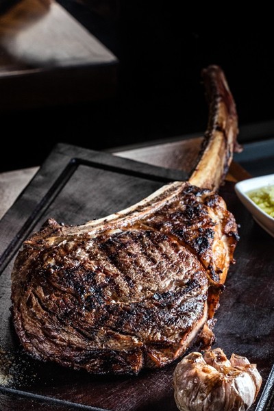 Rib Master (Tomahawk) Mochomos.