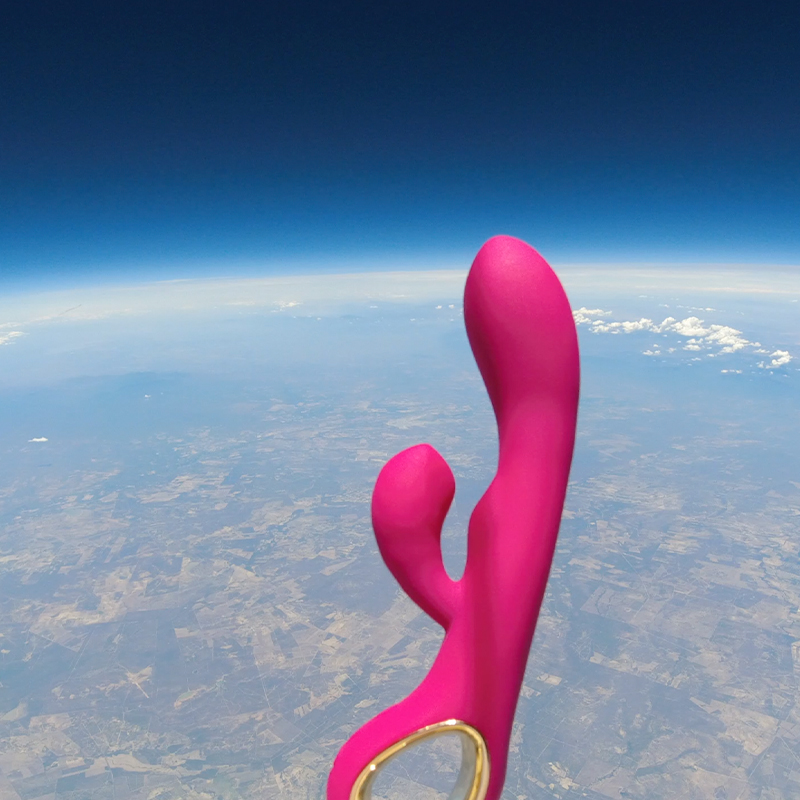¡Un juguete sexual llega al espacio!
