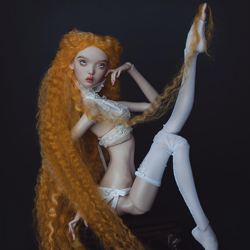 Lencería sensual para muñecas de Julia Rebeskova