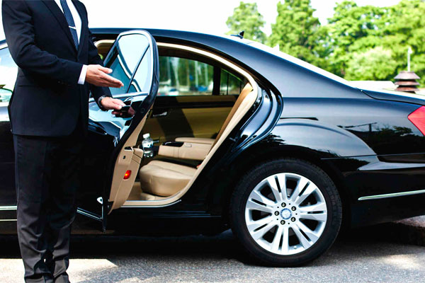 Además, para tu seguridad, la empresa tiene un acuerdo con la aseguradora Qualitas para ofrecer un seguro al pasajero. Todos los autos cuentan con seguro de cobertura amplia.