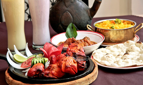 El Tandoor combina lo mejor de la comida Pakistaní e India. dónde está el restaurante Tandoor