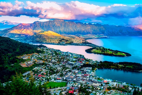 Enamórate de los sublimes paisajes que Nueva Zelanda ofrece.