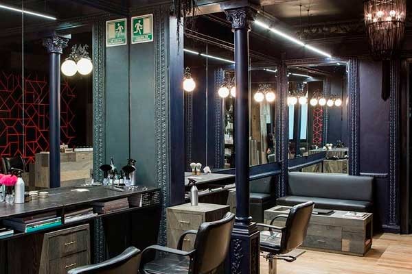 Siéntete como en casa y disponte a darle un giro a lo tradicional mientras te atreves a cambiar de look.