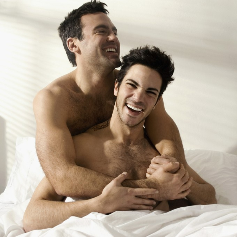 Activos y pasivos: ¿qué significa esto en las relaciones gay?