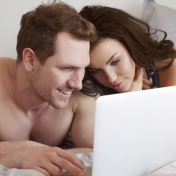 Aprovecha los canales porno en un Love Hotel