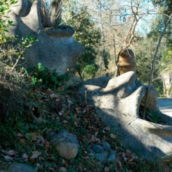 Can Ginebreda: el bosque con esculturas eróticas